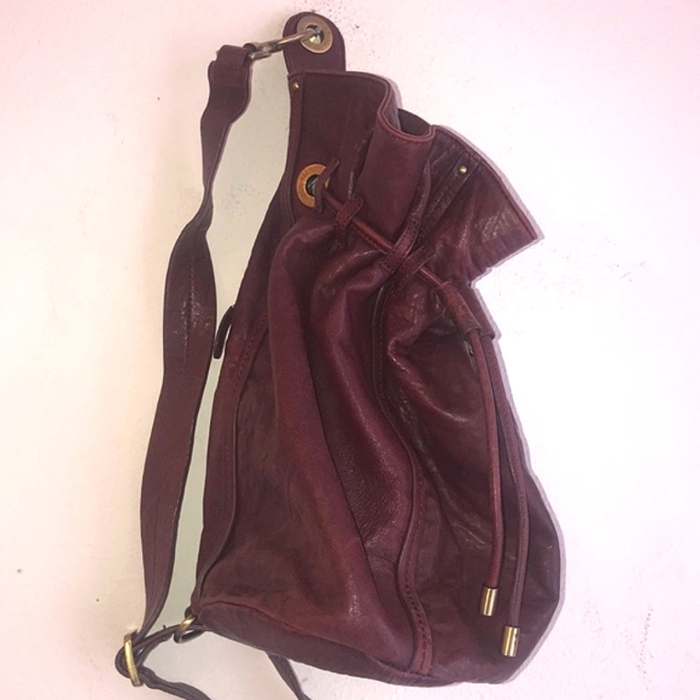 ☆Flash Sale 2 Hours☆ All You Need Bucket Bag / Sling